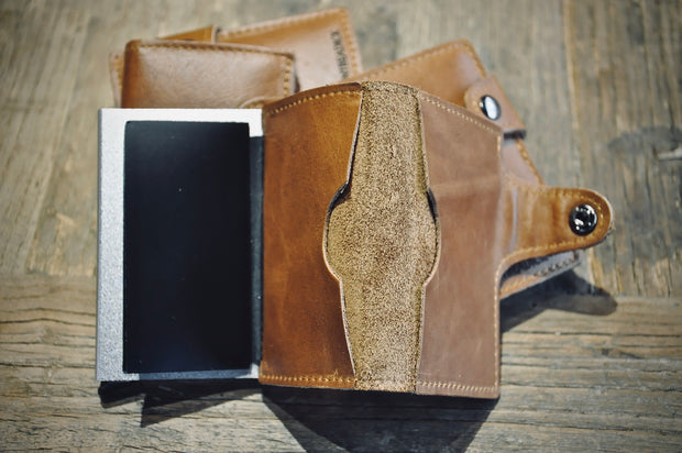 Wallet by F.T